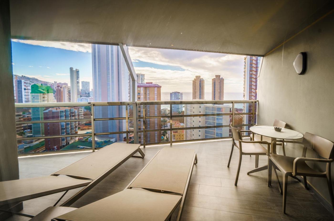 Marina Resort Benidorm - The Original Benidorm Vibe Dış mekan fotoğraf