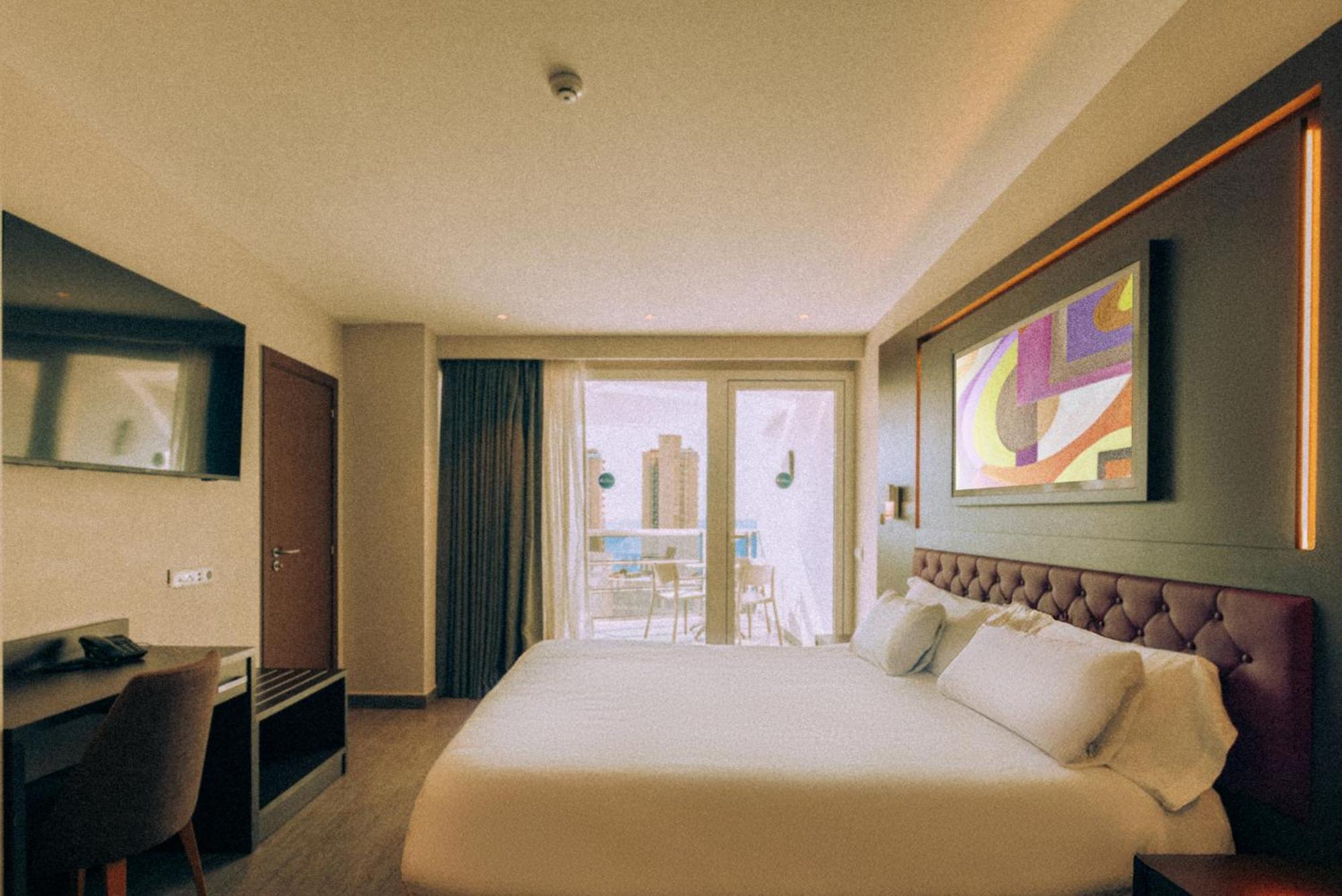 Marina Resort Benidorm - The Original Benidorm Vibe Dış mekan fotoğraf